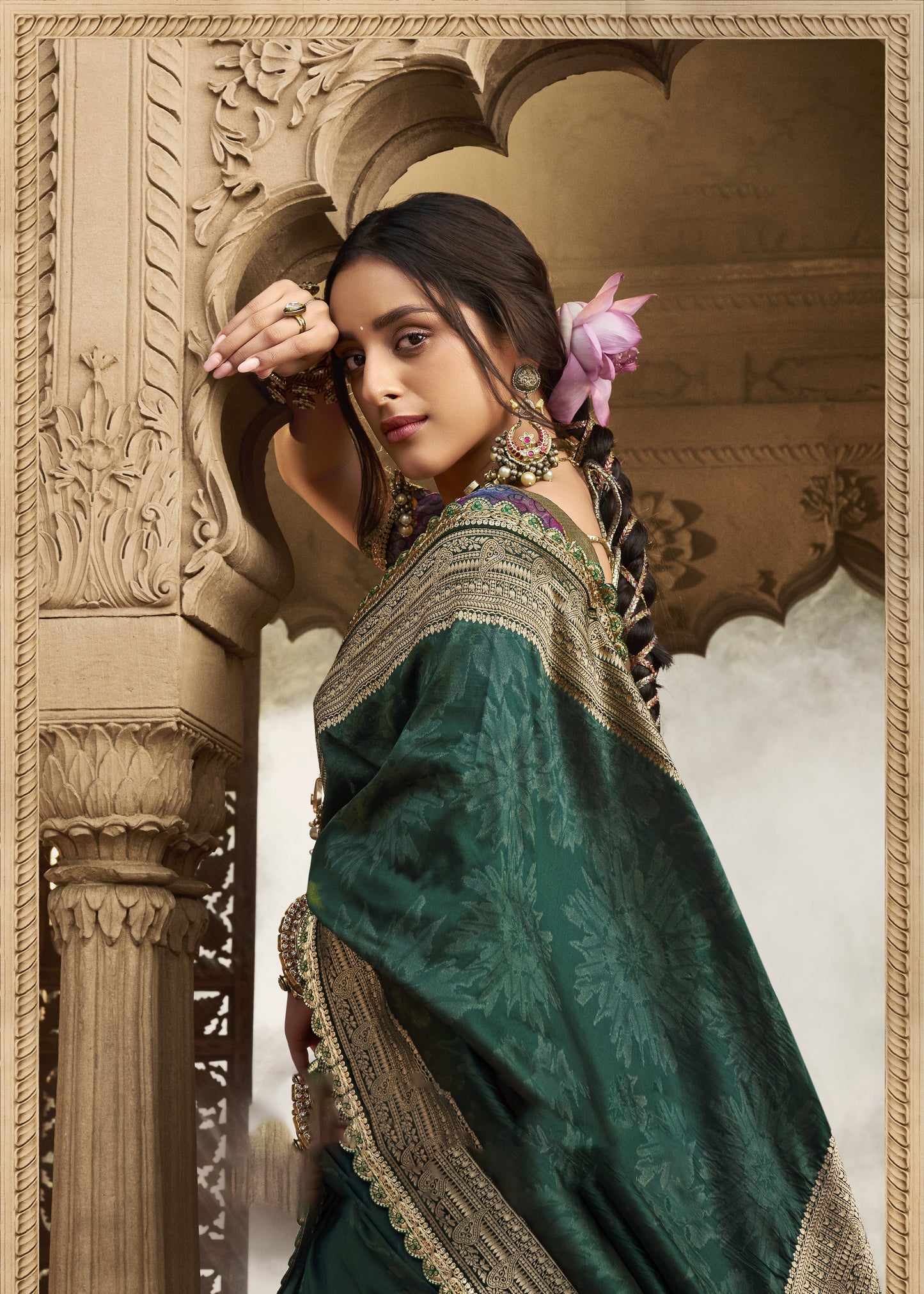 Bottle Green Jacquard Banarasi Silk Saree with Unstitch Blouse