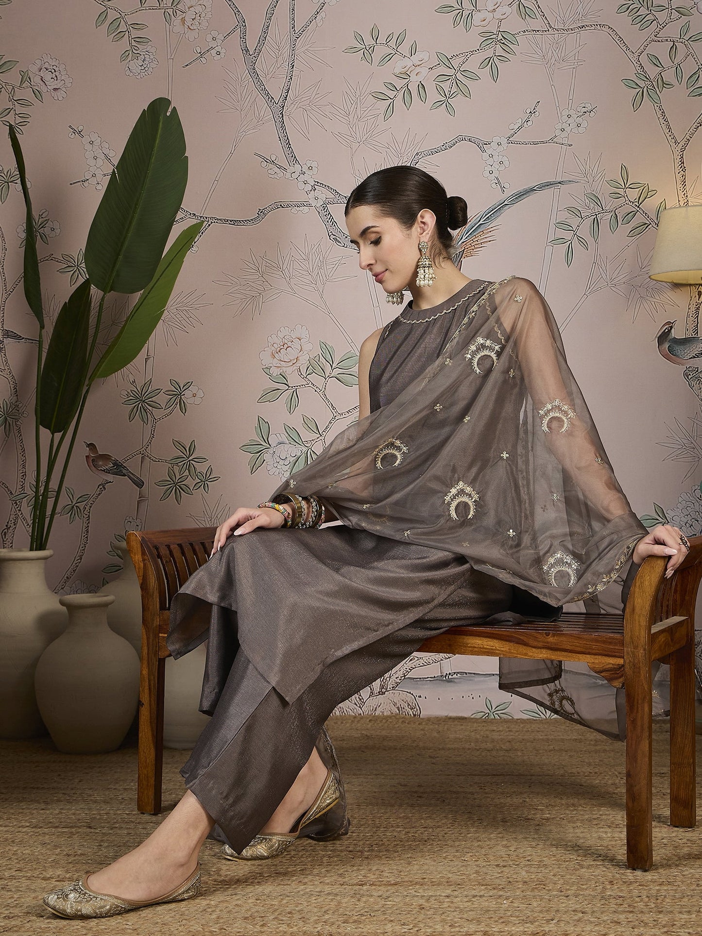 Taupe Bronze Silk Blend Kurta, Pant and Organaza Dupatta Set