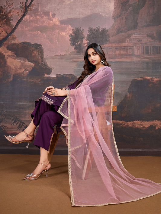 Silk Blend Kurta with Pants & Net Dupatta